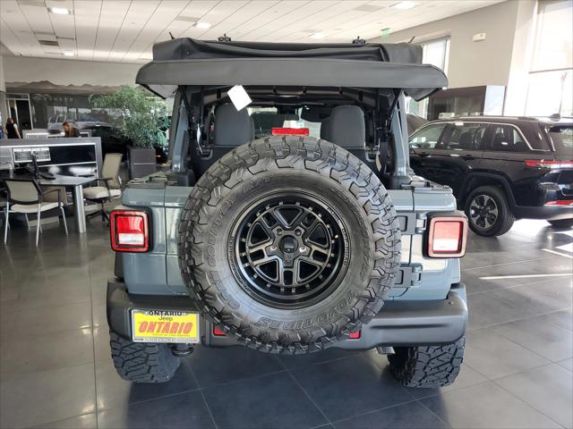 2025 Jeep Wrangler 4-Door Summit 4x4