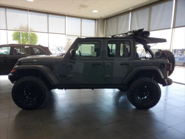 2025 Jeep Wrangler 4-Door Summit 4x4