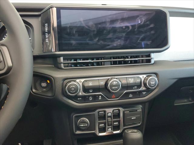 2025 Jeep Wrangler 4-Door Summit 4x4