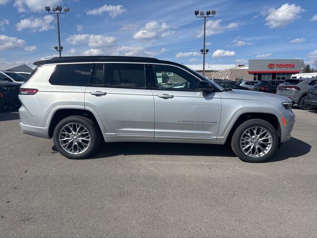 2025 Jeep Grand Cherokee GRAND CHEROKEE L SUMMIT 4X4