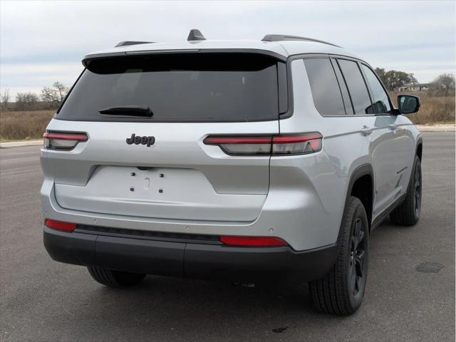 2025 Jeep Grand Cherokee GRAND CHEROKEE L ALTITUDE 4X2