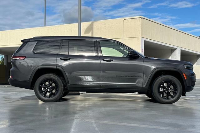 2025 Jeep Grand Cherokee GRAND CHEROKEE L ALTITUDE X 4X4