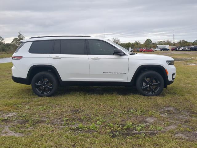 2025 Jeep Grand Cherokee GRAND CHEROKEE L ALTITUDE X 4X2