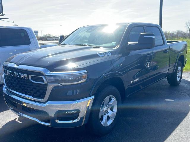 2025 RAM Ram 1500 RAM 1500 BIG HORN CREW CAB 4X4 64 BOX