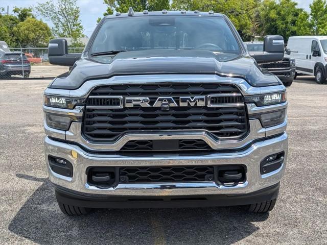 2025 RAM Ram 2500 RAM 2500 TRADESMAN CREW CAB 4X4 64 BOX