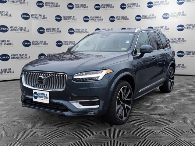 2023 Volvo XC90 B5 Plus