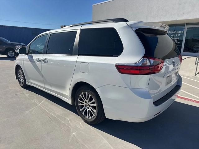 2020 Toyota Sienna 