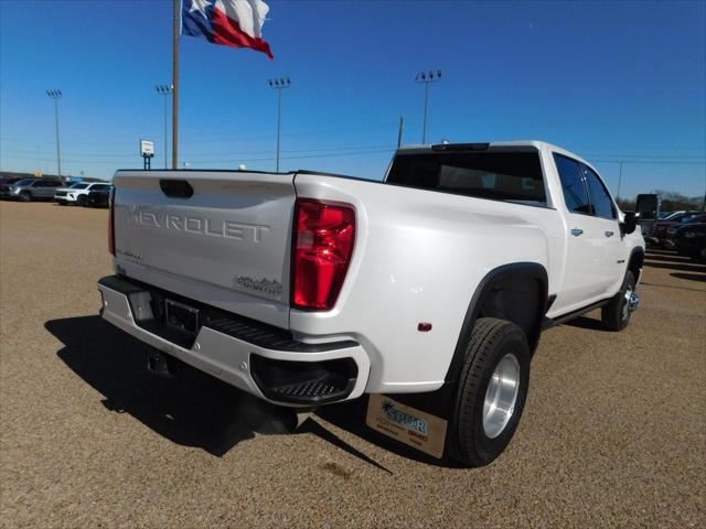 2022 Chevrolet Silverado 3500HD 4WD Crew Cab Long Bed High Country