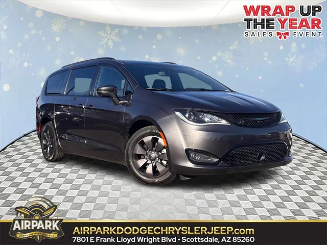 2020 Chrysler Pacifica Hybrid 35th Anniversary Limited