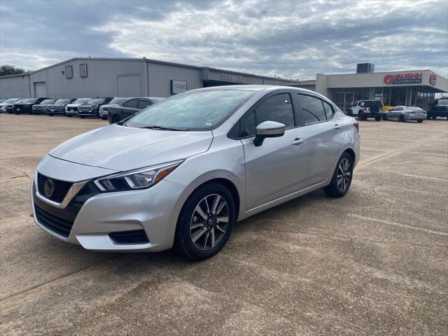 2021 Nissan Versa SV Xtronic CVT