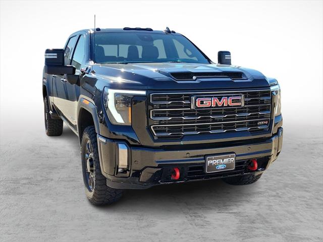 2024 GMC Sierra 2500HD 4WD Crew Cab Standard Bed AT4