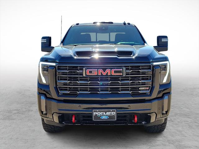 2024 GMC Sierra 2500HD 4WD Crew Cab Standard Bed AT4