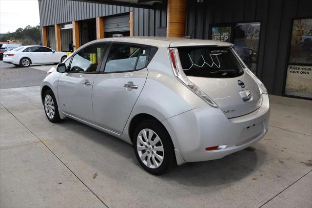 2015 Nissan LEAF S