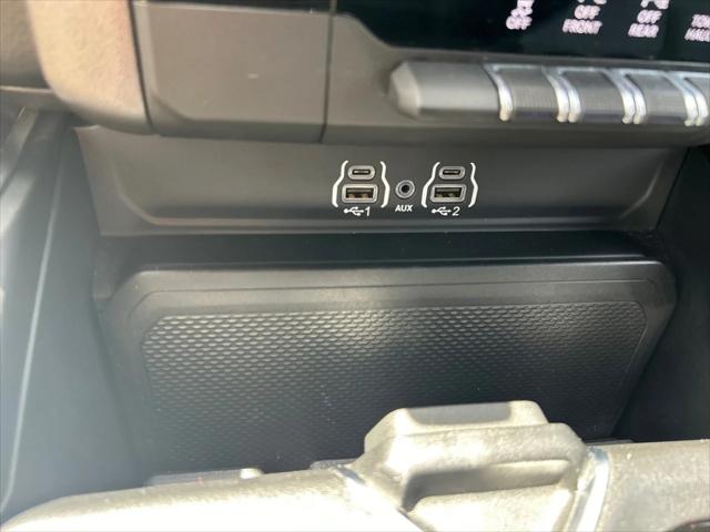 2025 Ram 1500 Big Horn Crew Cab 4x4 5'7" Box