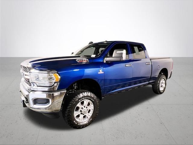 2023 RAM 2500 Tradesman Crew Cab 4x4 64 Box