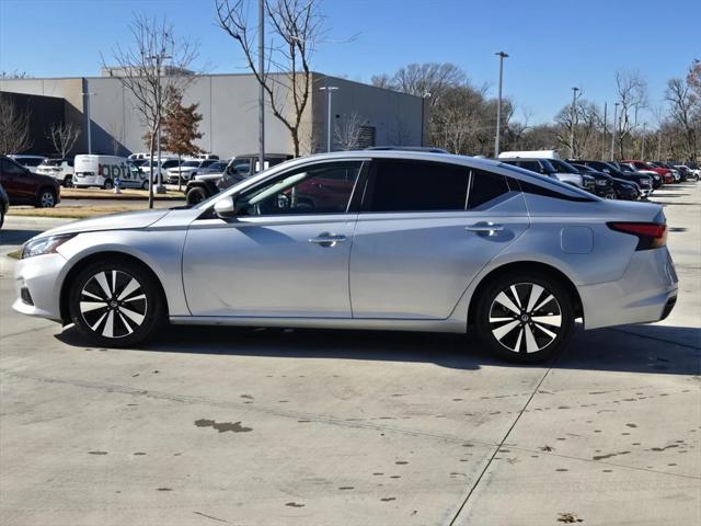 2022 Nissan Altima SV FWD