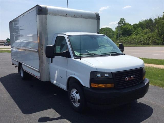 2021 GMC Savana Cutaway Work Van