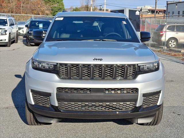 2024 Jeep Grand Cherokee GRAND CHEROKEE L ALTITUDE 4X4
