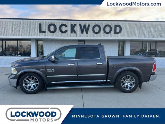 2017 RAM 1500 Limited Crew Cab 4x4 57 Box 2017 RAM 1500 Limited Crew Cab 4x4 57 Box