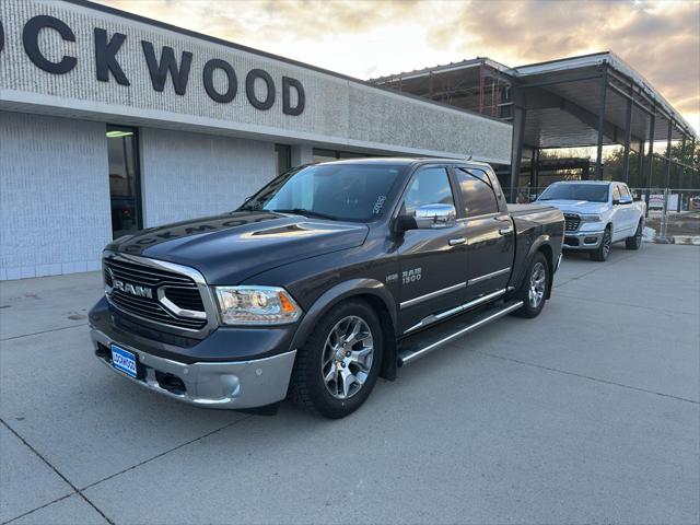 2017 RAM 1500 Limited Crew Cab 4x4 57 Box 2017 RAM 1500 Limited Crew Cab 4x4 57 Box