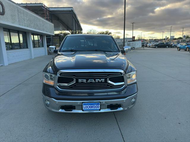 2017 RAM 1500 Limited Crew Cab 4x4 57 Box 2017 RAM 1500 Limited Crew Cab 4x4 57 Box