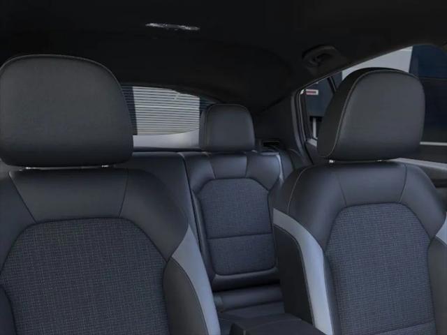 2025 Buick NV Preferred FWD