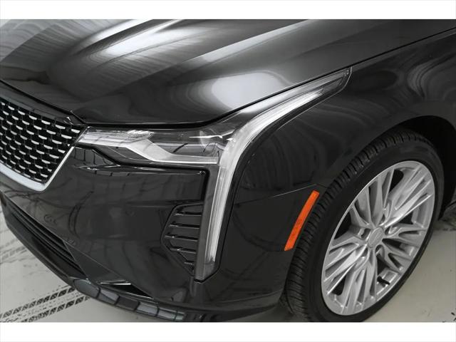 2025 Cadillac CT4 Premium Luxury RWD