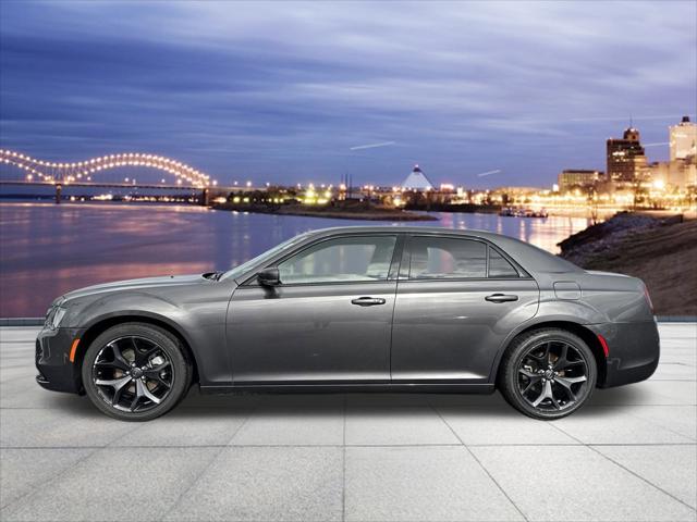 2022 Chrysler 300 S