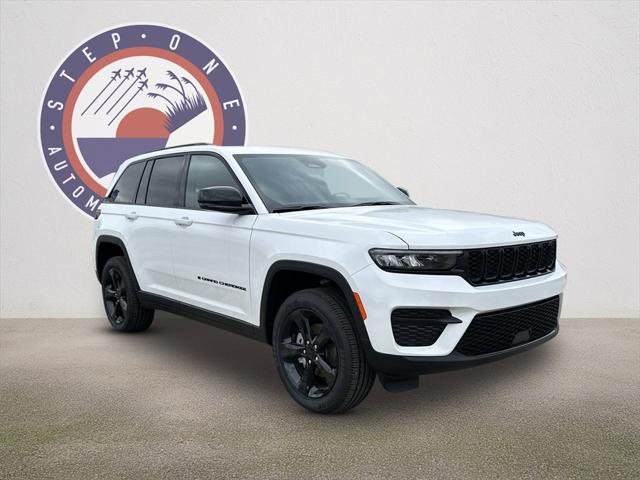 2025 Jeep Grand Cherokee GRAND CHEROKEE ALTITUDE X 4X4