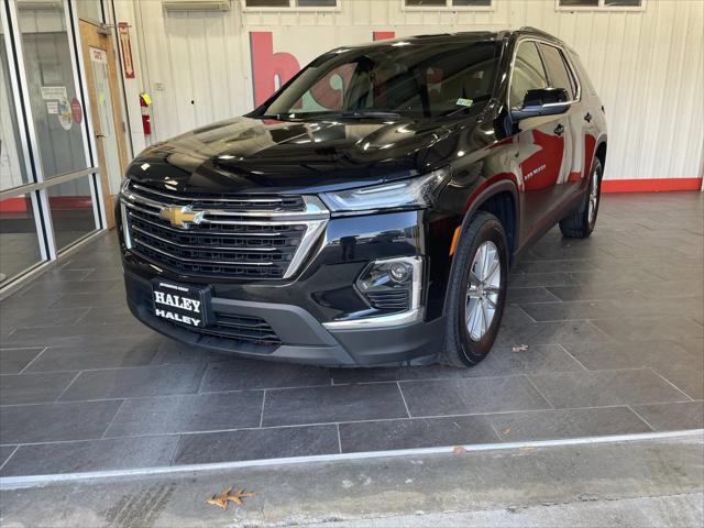 2023 Chevrolet Traverse AWD LT Cloth