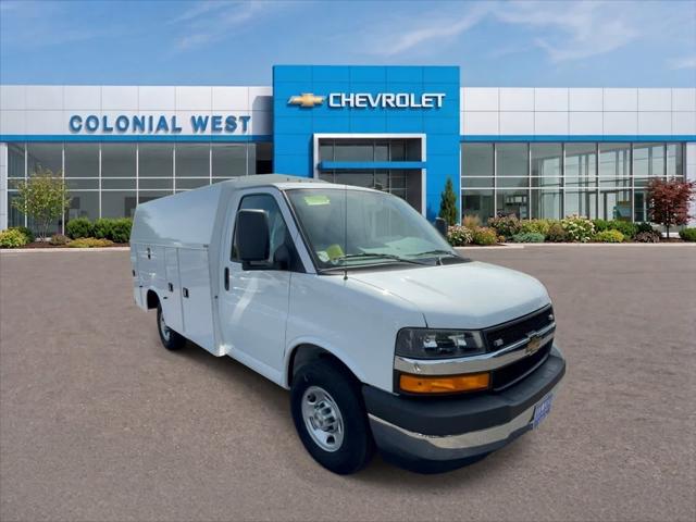 2024 Chevrolet Express Cutaway Work Van