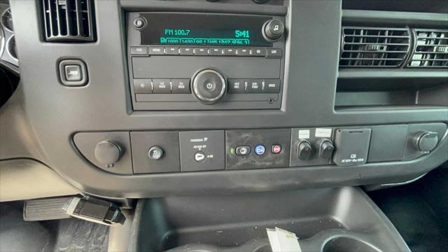 2024 Chevrolet Express Cutaway Work Van