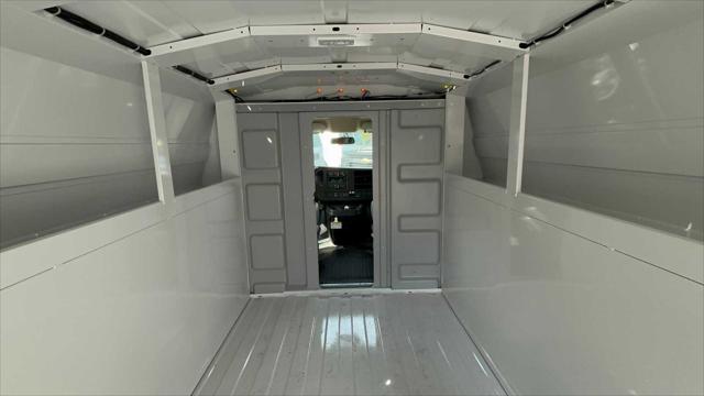 2024 Chevrolet Express Cutaway Work Van