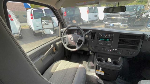 2024 Chevrolet Express Cutaway Work Van