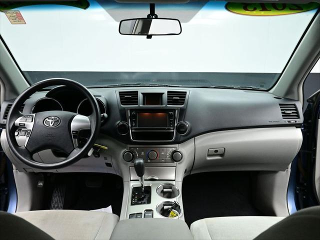 2013 Toyota Highlander Base Plus