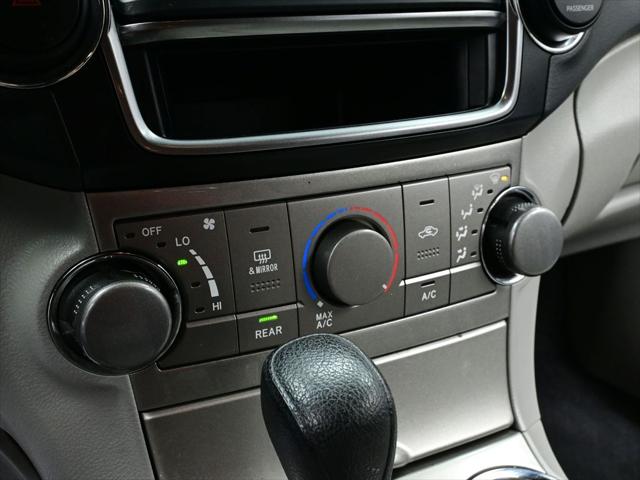 2013 Toyota Highlander Base Plus
