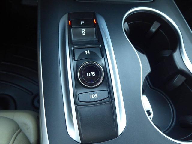 2016 Acura MDX Technology & AcuraWatch Plus Packages