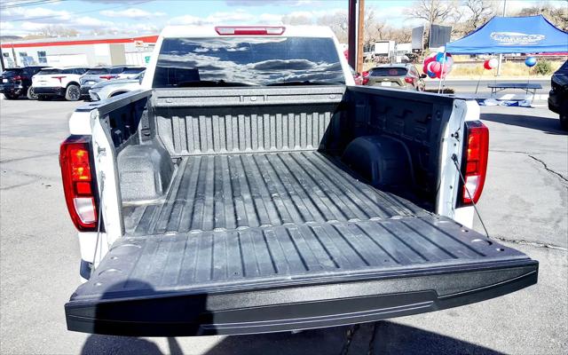 2024 GMC Sierra 1500 4WD Crew Cab Short Box Pro