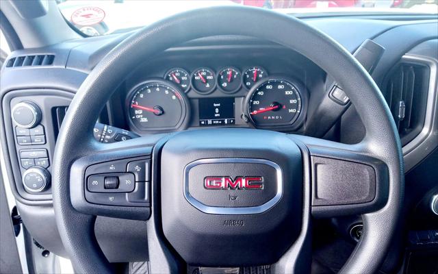 2024 GMC Sierra 1500 4WD Crew Cab Short Box Pro