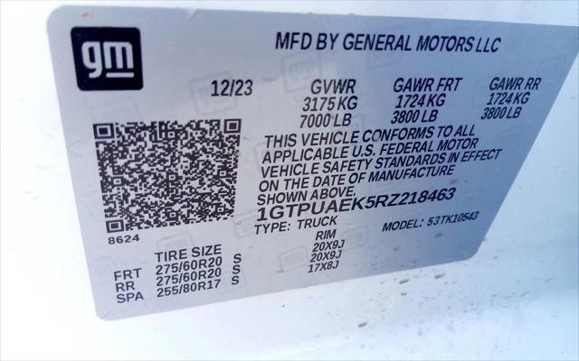 2024 GMC Sierra 1500 4WD Crew Cab Short Box Pro