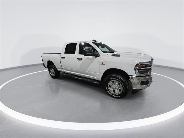 2025 RAM Ram 3500 RAM 3500 TRADESMAN CREW CAB 4X4 64 BOX