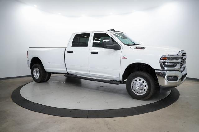 2025 RAM Ram 3500 RAM 3500 TRADESMAN CREW CAB 4X4 8 BOX