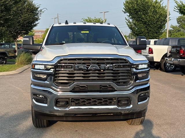 2025 RAM Ram 2500 RAM 2500 TRADESMAN CREW CAB 4X4 64 BOX