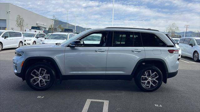 2025 Jeep Grand Cherokee GRAND CHEROKEE LIMITED 4X4
