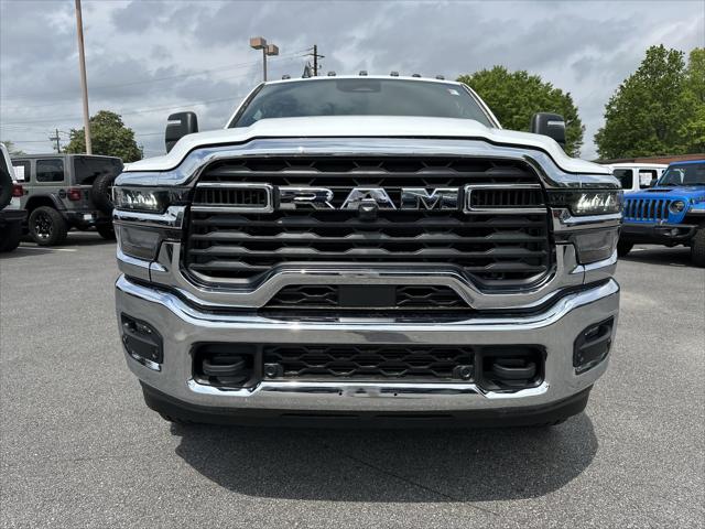 2025 RAM Ram 2500 RAM 2500 TRADESMAN CREW CAB 4X4 64 BOX