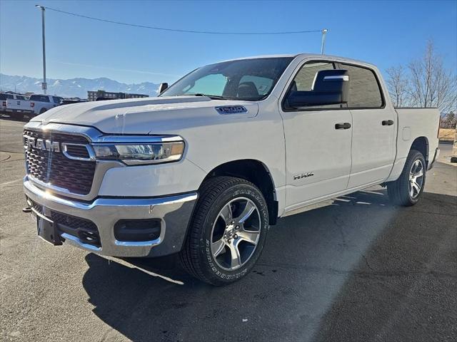 2025 RAM Ram 1500 RAM 1500 TRADESMAN CREW CAB 4X4 57 BOX