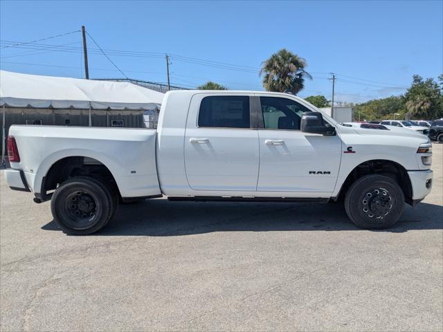 2025 RAM Ram 3500 RAM 3500 LARAMIE MEGA CAB 4X4 64 BOX