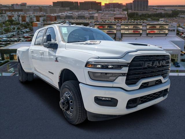 2025 RAM Ram 3500 RAM 3500 LARAMIE MEGA CAB 4X4 64 BOX