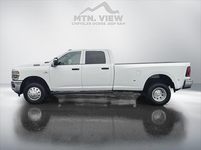 2025 RAM Ram 3500 RAM 3500 TRADESMAN CREW CAB 4X4 8 BOX