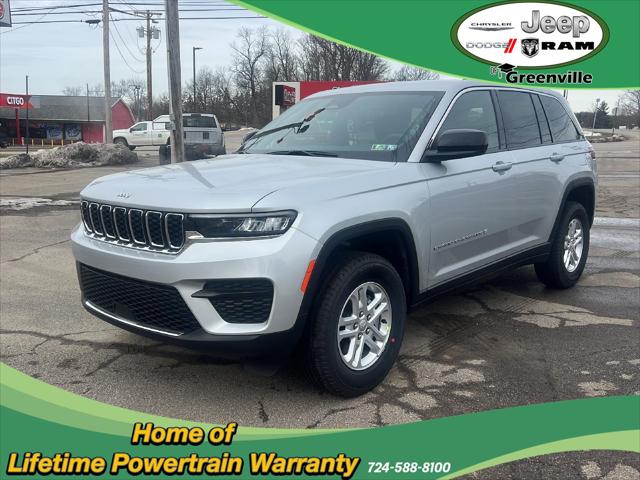 2025 Jeep Grand Cherokee GRAND CHEROKEE LAREDO 4X4